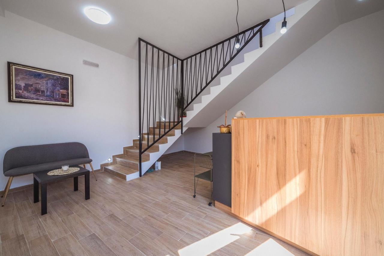 Zoe Pirot Apartamento Exterior foto