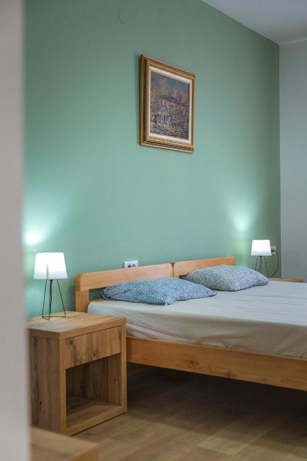 Zoe Pirot Apartamento Exterior foto