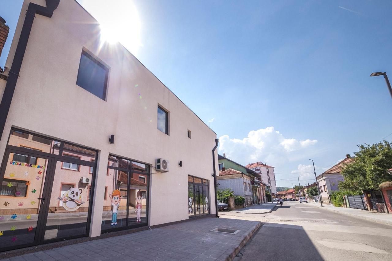 Zoe Pirot Apartamento Exterior foto