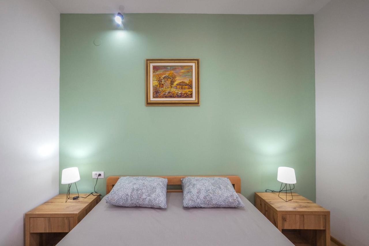 Zoe Pirot Apartamento Exterior foto